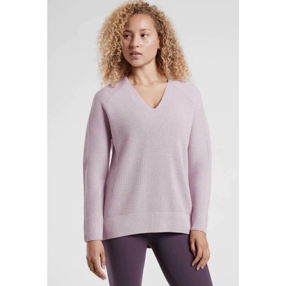 Athleta Hanover V-Neck Sweater Lilac Size‎ Small